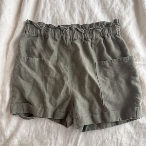 Aritzia Wilfred Free Pull-On Green Shorts